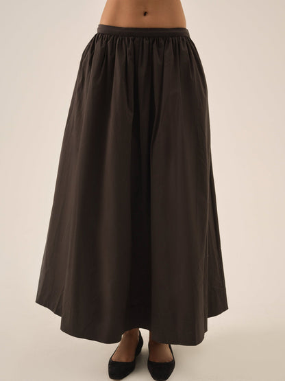Train Station Poplin Maxi Skirt — Black