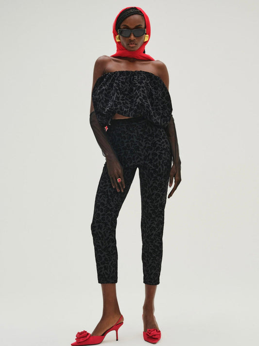 Midnight Velvet Capri Pant — Black