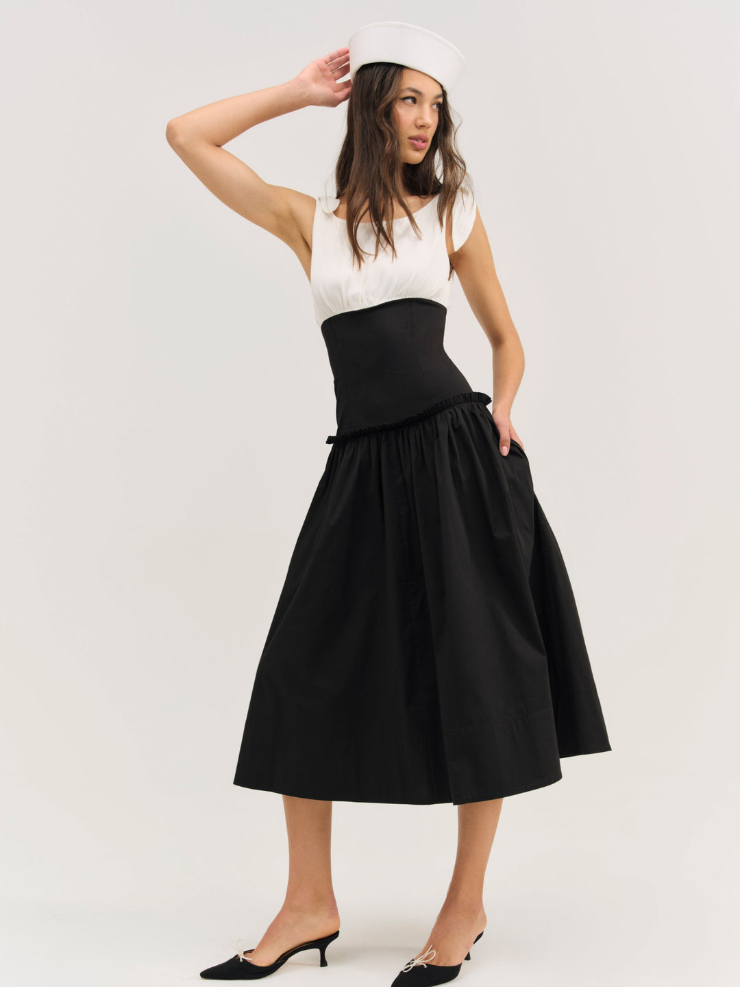 Helena Poplin Midi Dress — Black