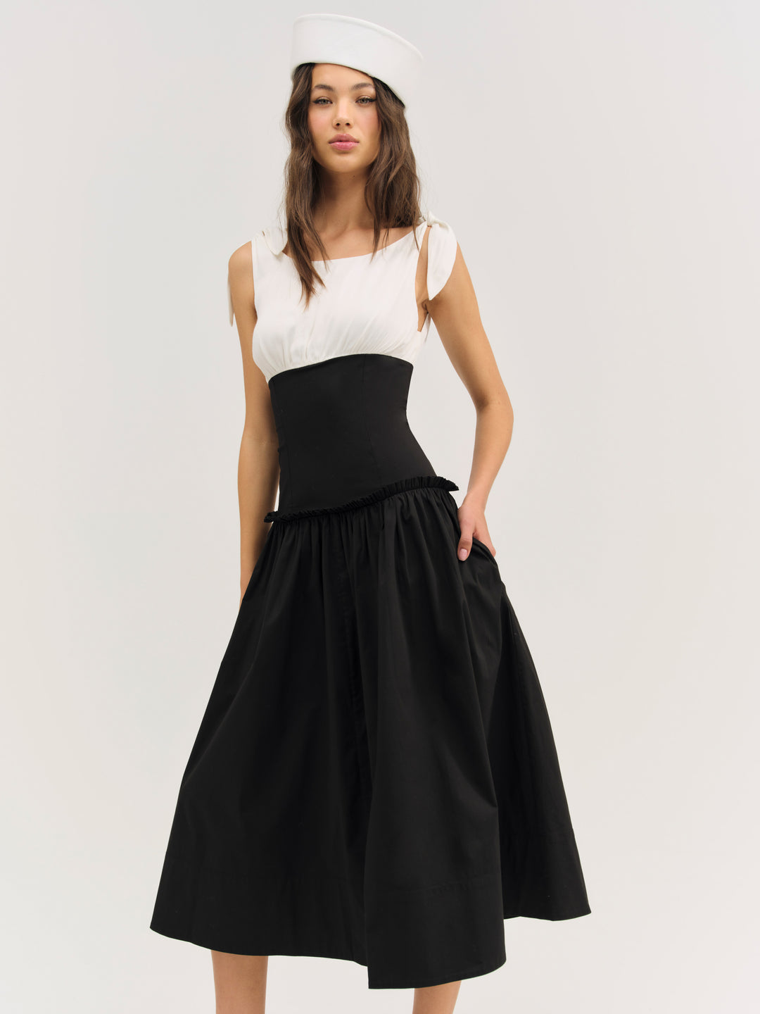 Helena Poplin Midi Dress — Black