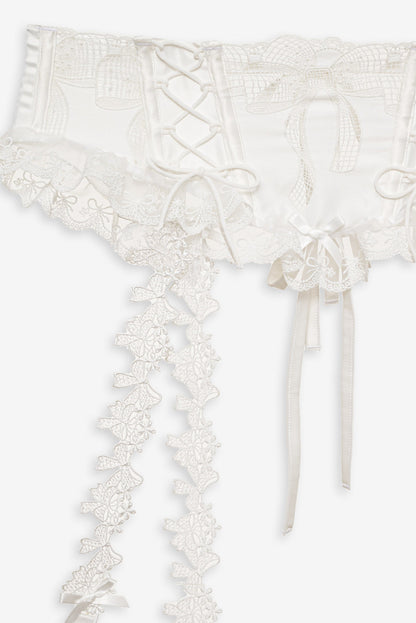 Beau Garter — White