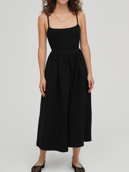 Wilhelmina Midi Dress — Black